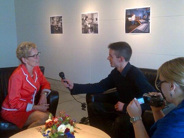 Premier Kathleen Wynne takes private tour of Sheridan College