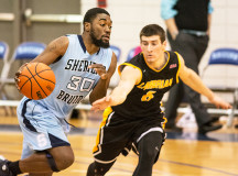 Trevor Williams (#30) turns on the jets in the 3rd quarter. Williams led Bruins scoring with 27 points and 4 steals.